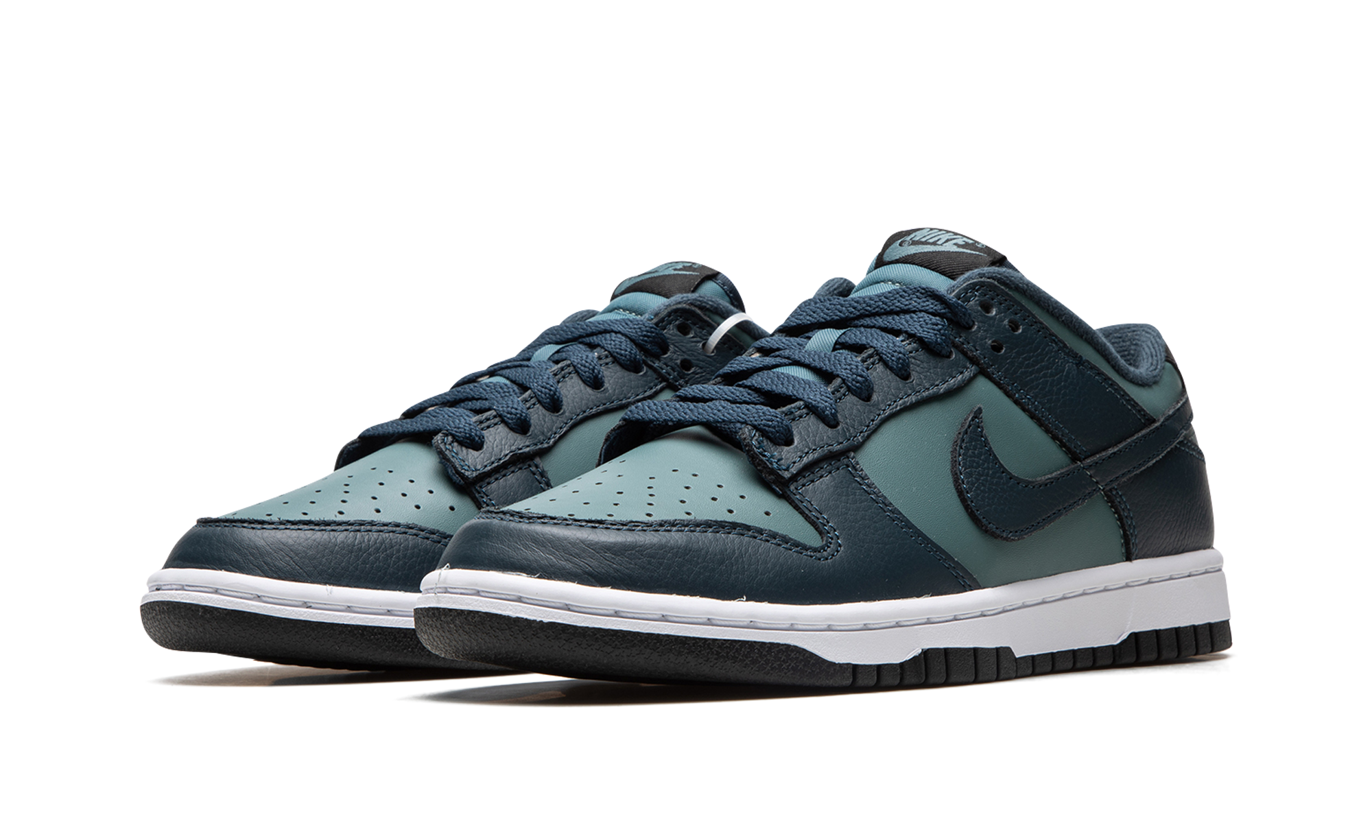 Dunk Low PRM "Armory Navy" DR9705 300