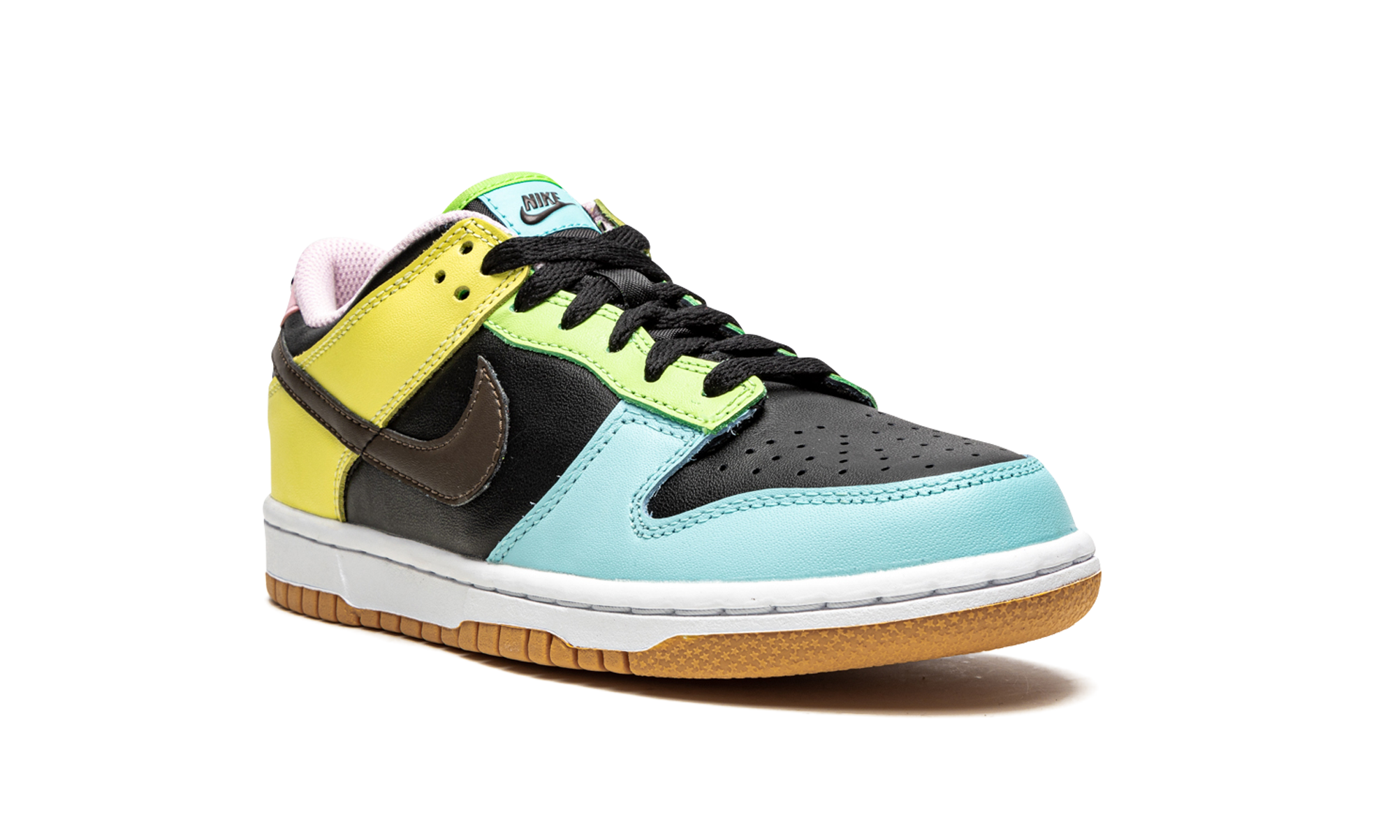 Dunk Low SE GS "Free 99" CZ2496 001
