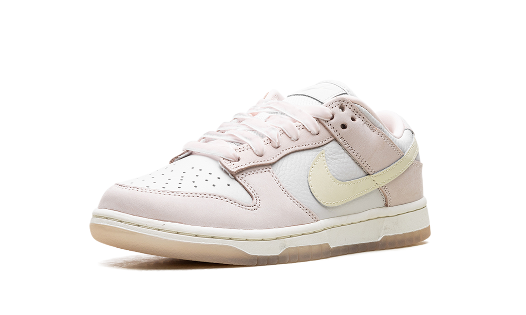Dunk Low WMNS "Light Soft Pink" FB7910 601