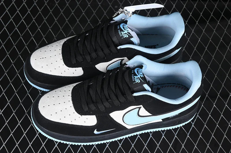 Nike Air Force 1 "Black/White/Tourquise"