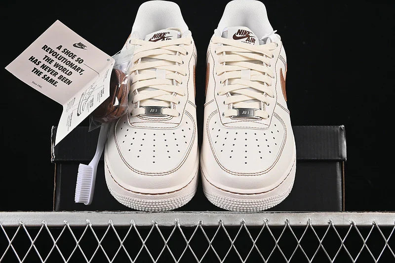 Nike Air Force 1 '07 LV8 "Ivory/Saddle Brown"