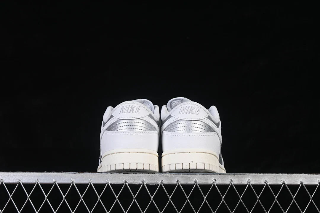 Nike SB Dunk Low "White Metallic"