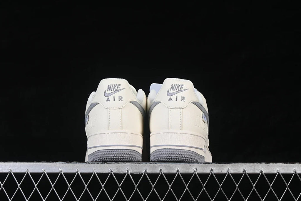 Nike Air Force 1 "Light Grey"