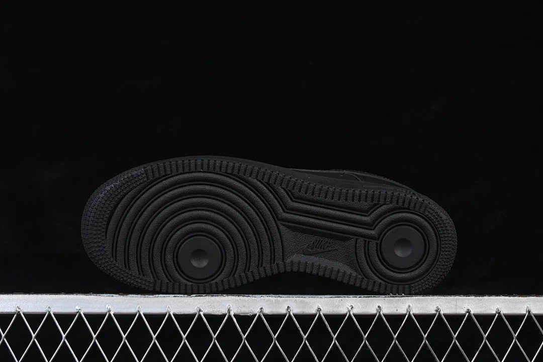 Nike Air Force 1 "Blackout"