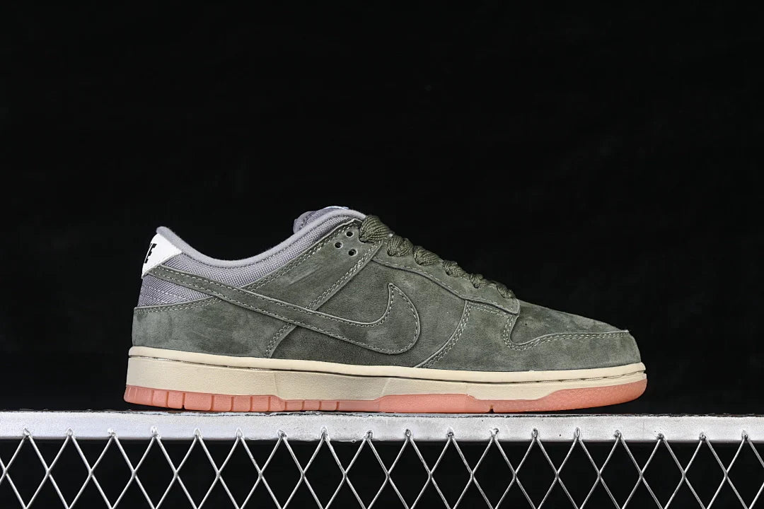 Nike SB Dunk Low Pro B "Sequoia Light Army"