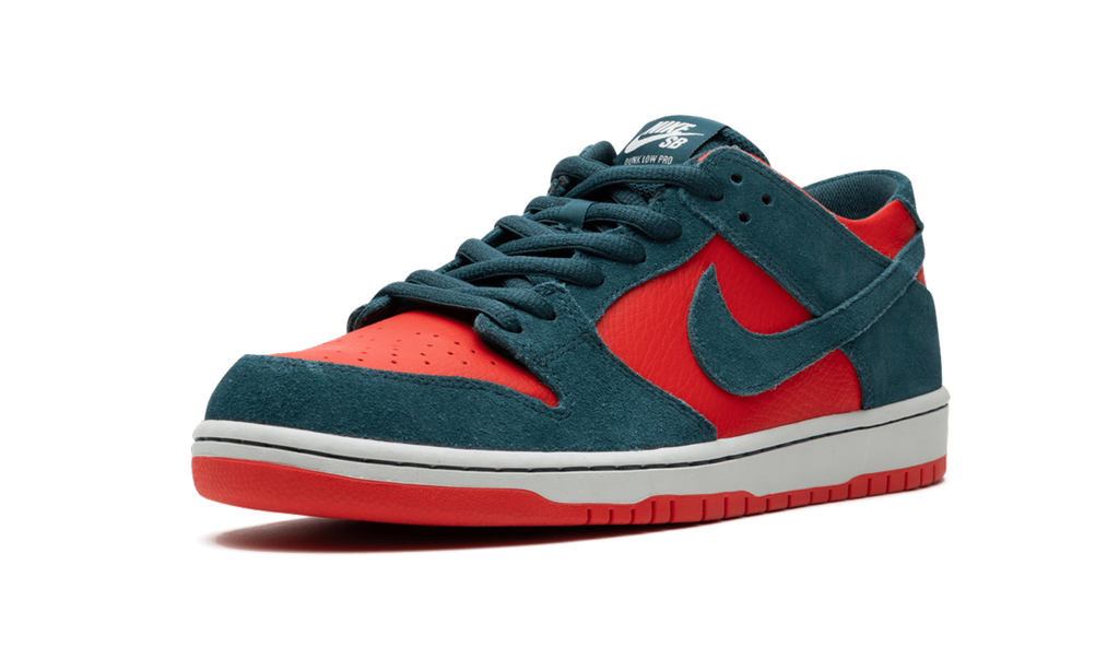 SB Zoom Dunk Low Pro "REVERSE SHARKS" 854866 336