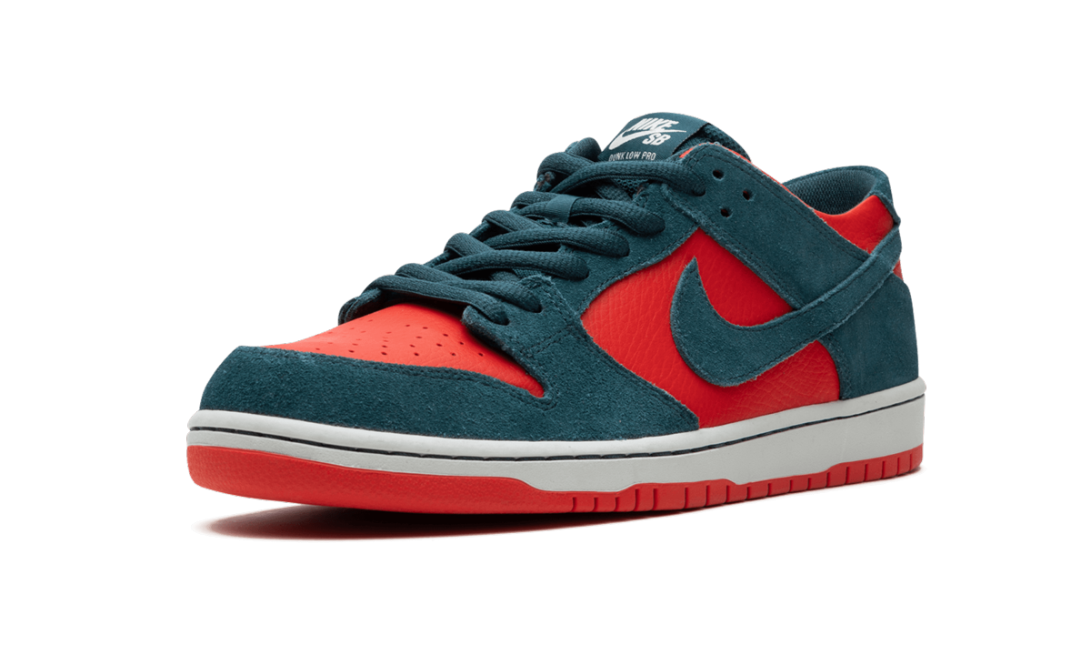 SB Zoom Dunk Low Pro "REVERSE SHARKS" 854866 336