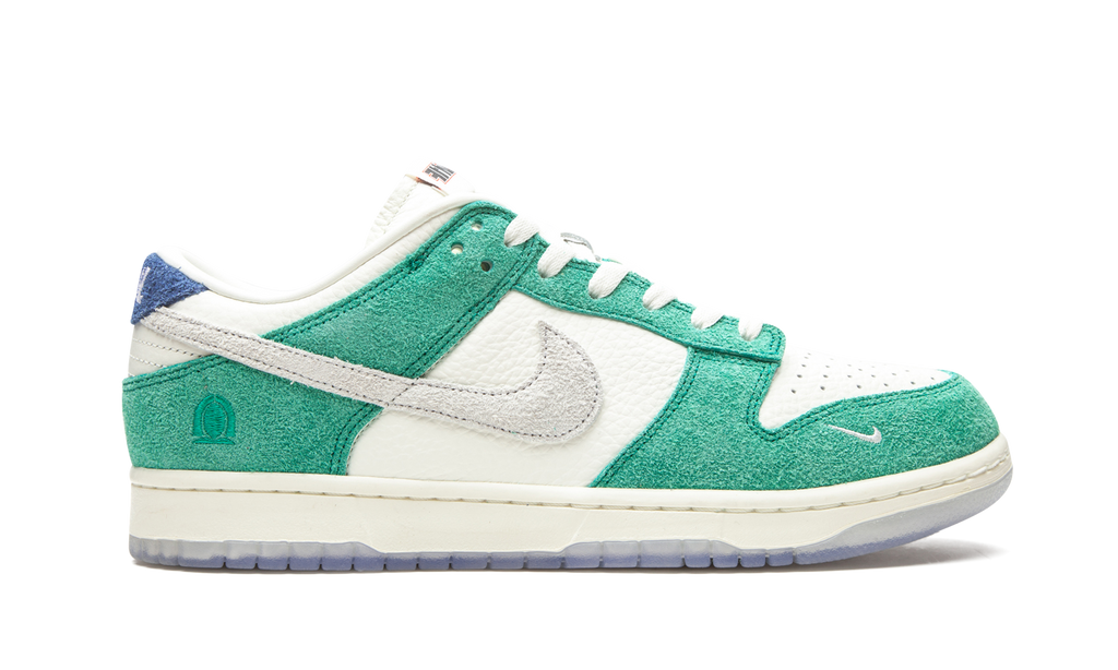 Dunk Low / Kasina "Road Sign" CZ6501 101