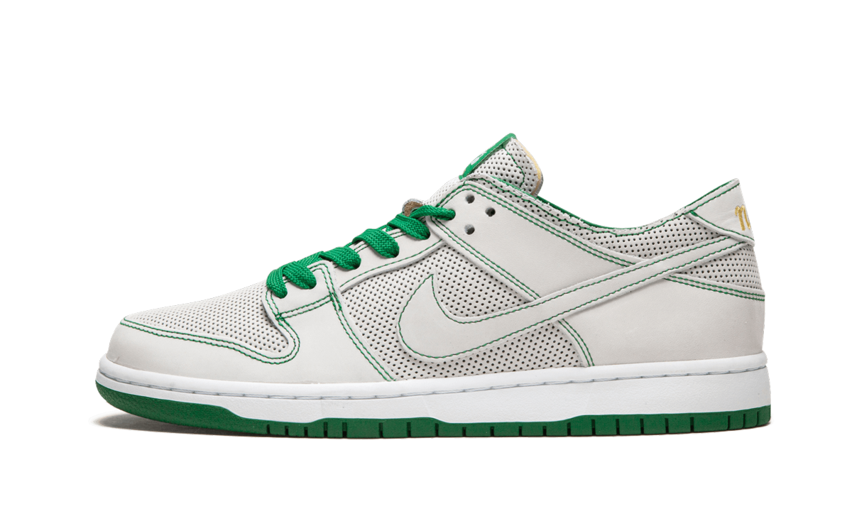 SB Zoom Dunk Low Pro Decon QS "Ishod Wair Mismatch" AR1399 113