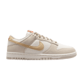 Nike Wmns Dunk Low SE 'Sail'