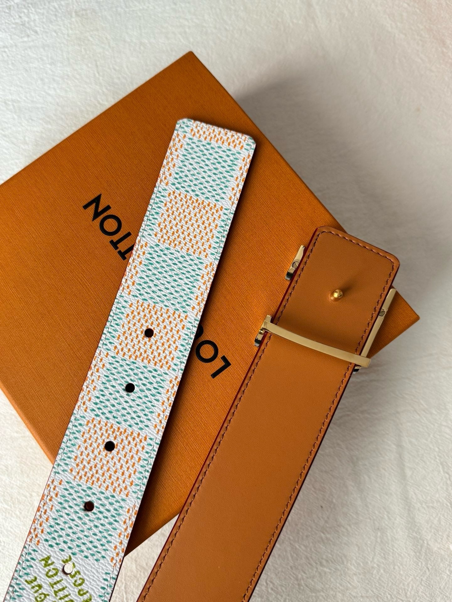 BL243 LV Initiales 40mm Belt