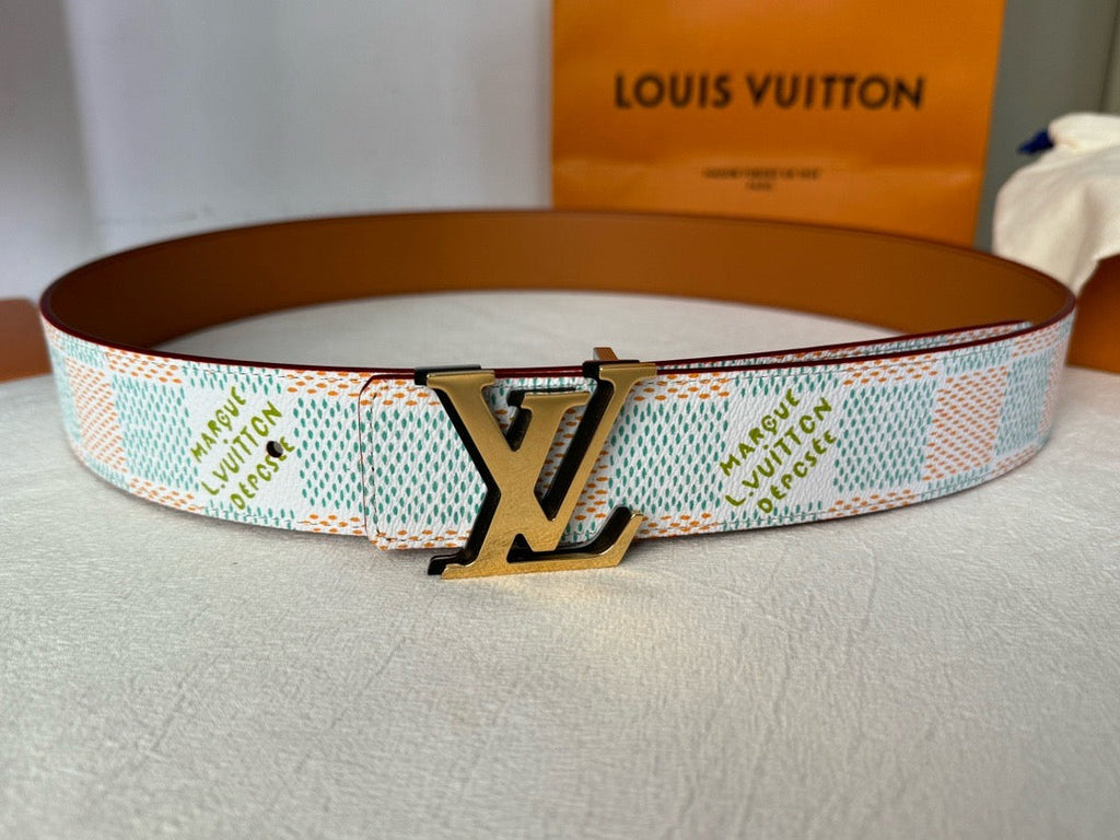 BL244 LV Initiales 40mm Belt