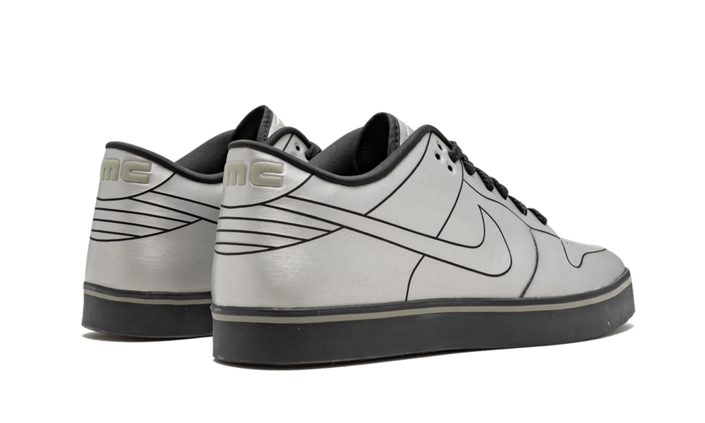 Dunk SE 6.0 "Delorean (2010)" 433152 001
