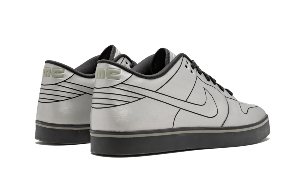 Dunk SE 6.0 "Delorean (2010)" 433152 001