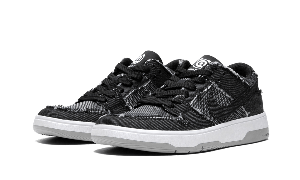 SB Zoom Dunk Low Elite QS "Medicom - BE@RBRICK" 877063 002