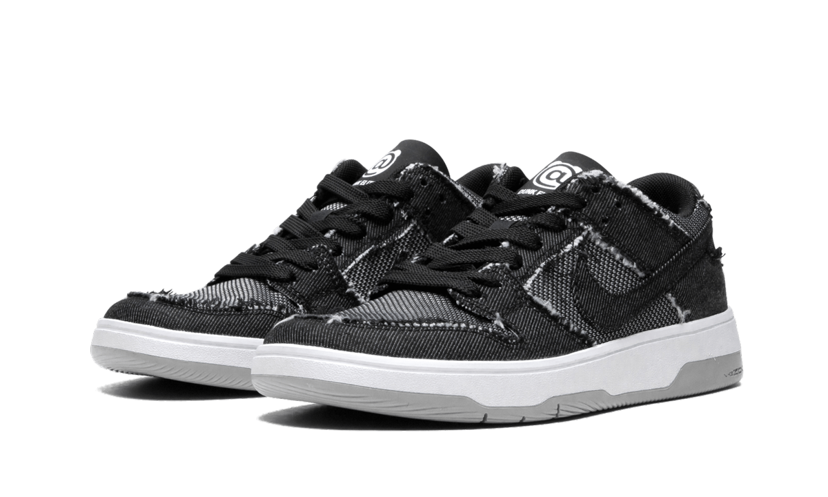 SB Zoom Dunk Low Elite QS "Medicom - BE@RBRICK" 877063 002