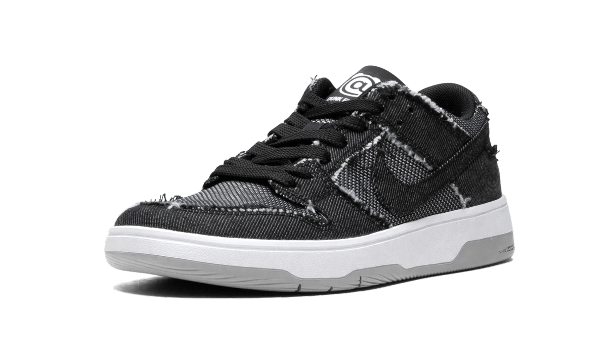 SB Zoom Dunk Low Elite QS "Medicom - BE@RBRICK" 877063 002