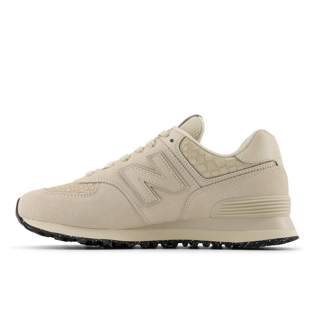 New Balance 574 (WL574PBK) Women's