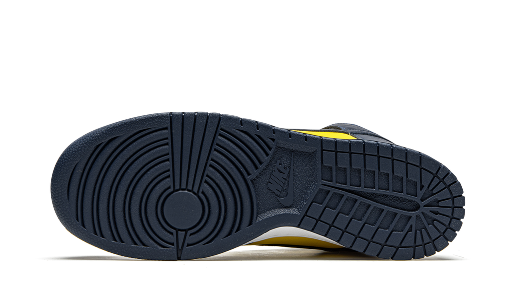 Dunk High SP "Michigan" CZ8149 700