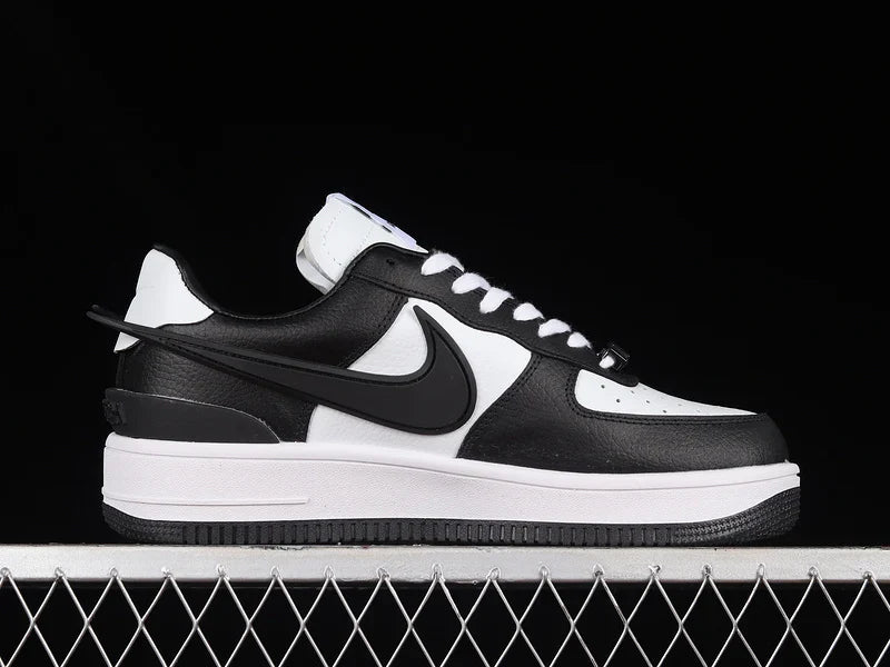 Air Force 1 Low SP AMBUSH "Panda"