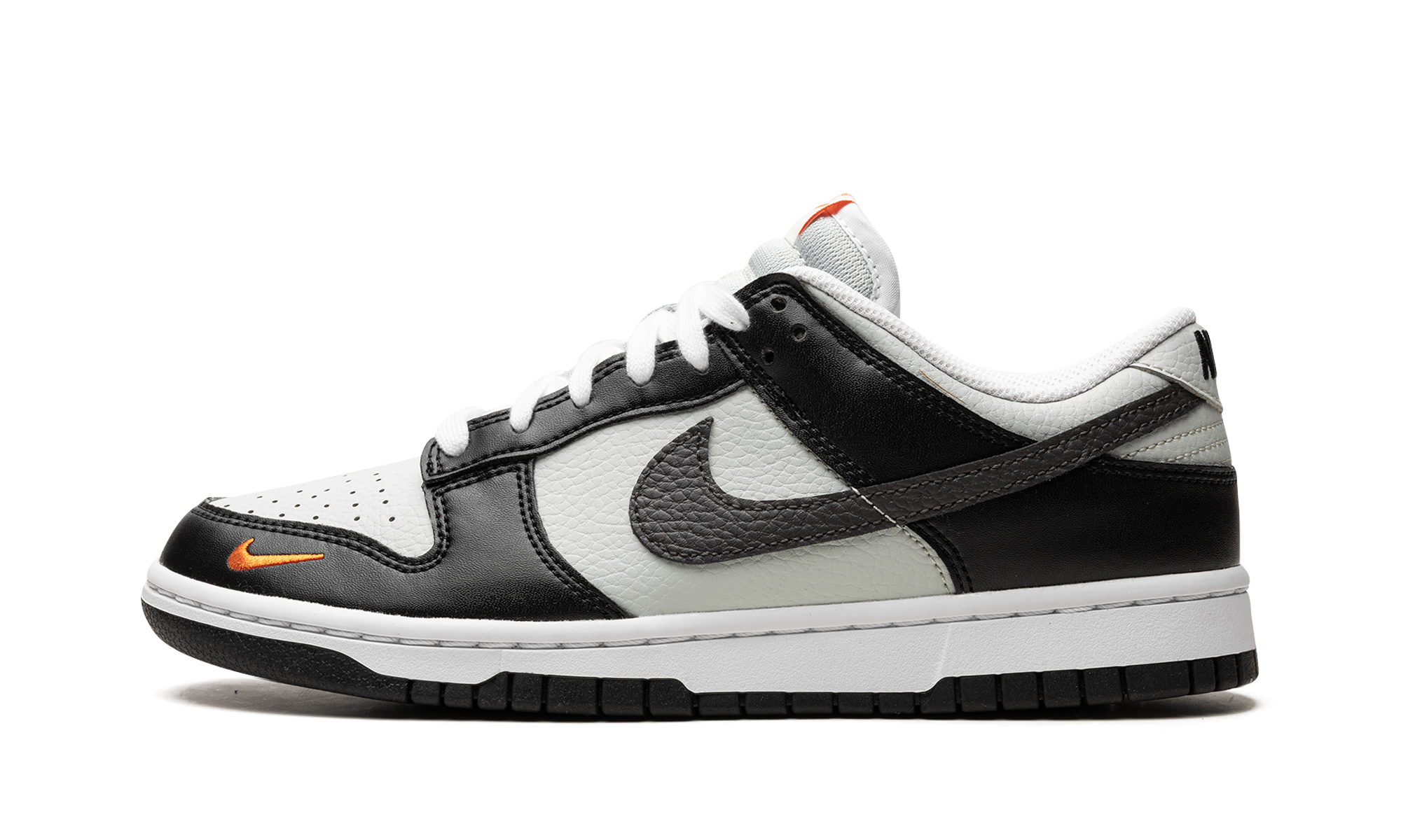 Dunk Low "Black/Total Orange" FN7808 001