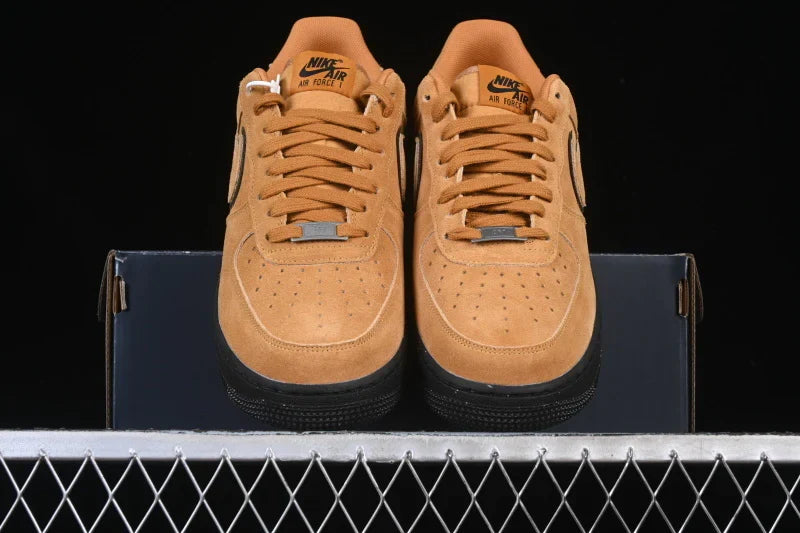Nike Air Force 1 Low Desert Ochre / Black