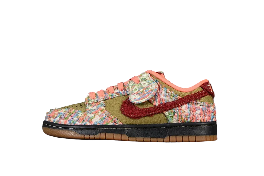 Nike SB Dunk Low "Panda-monium"