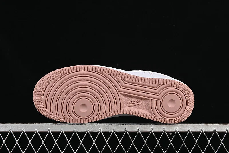Nike Air Force 1 '07 LV8 "White/Particle Pink"