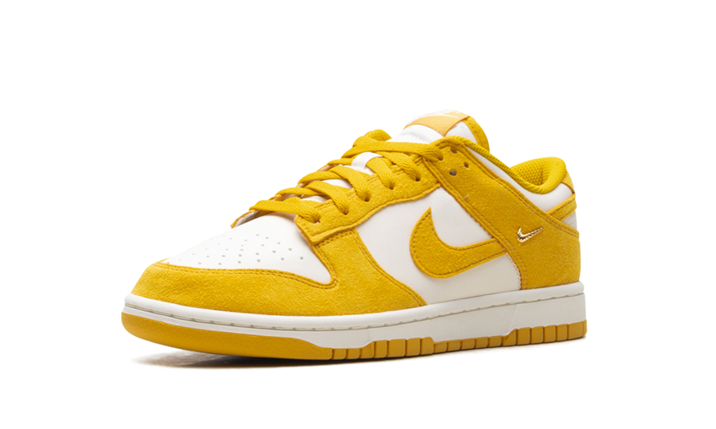 Dunk Low WMNS "Dark Sulfur Gold Mini Swoosh" IB4417 101