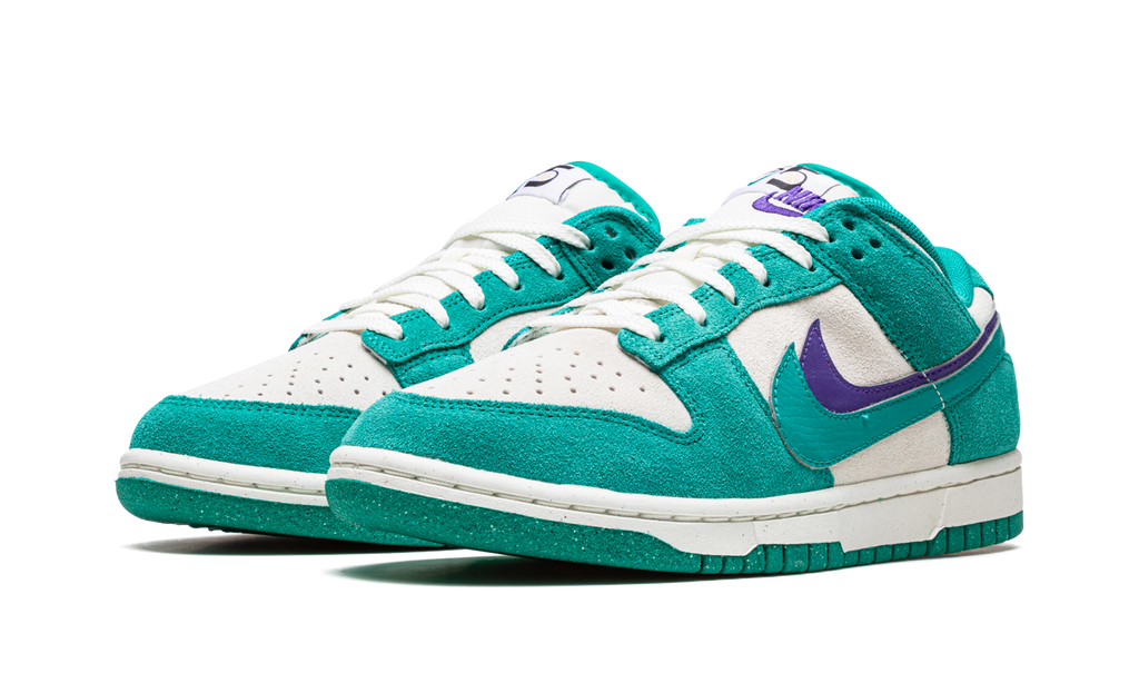 DUNK LO MNS WMNS "85" DO9457 101