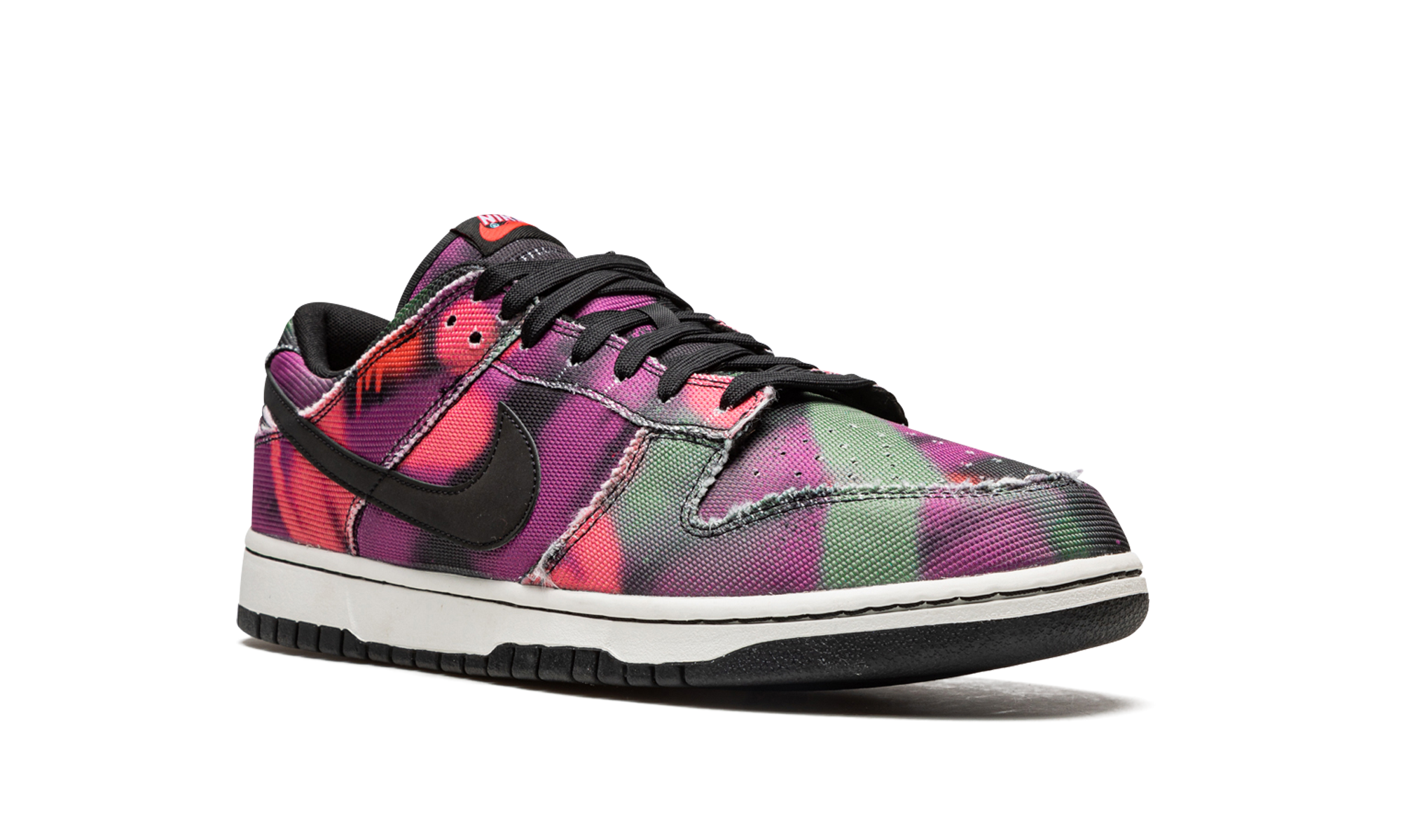 Dunk Low Retro PRM "Graffiti" DM0108 002