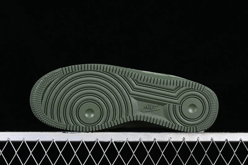 Nike Air Force 1 "Gamuza Olives"