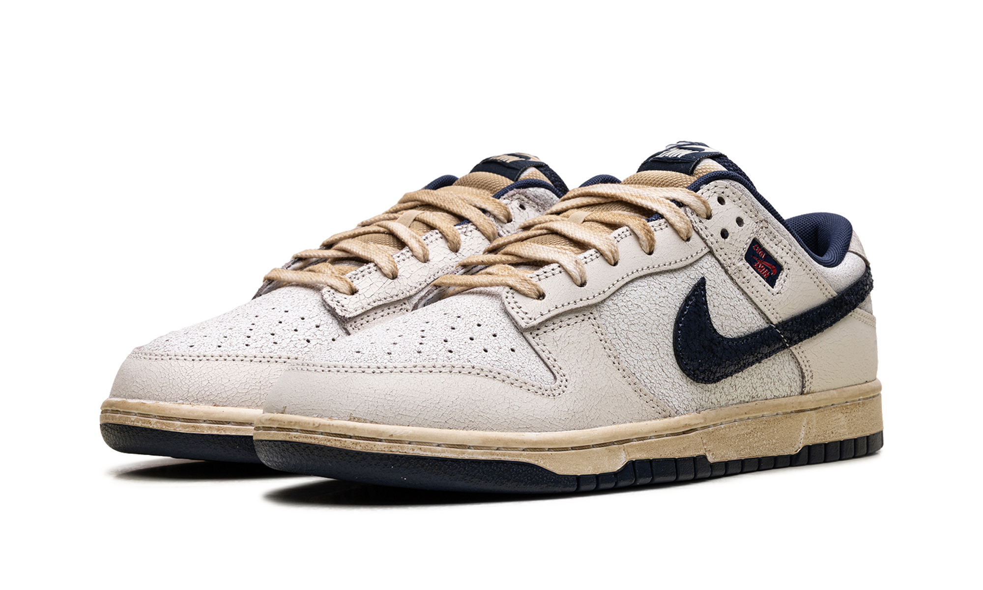Dunk Low "Stranger Things Phantom" IH6766 001