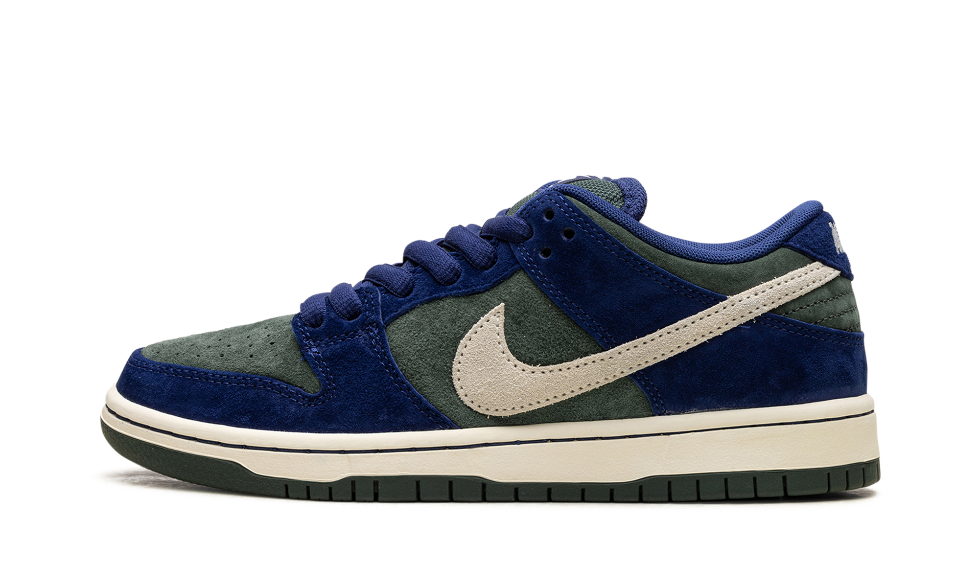 SB Dunk "Deep Royal Blue" HF3704 400