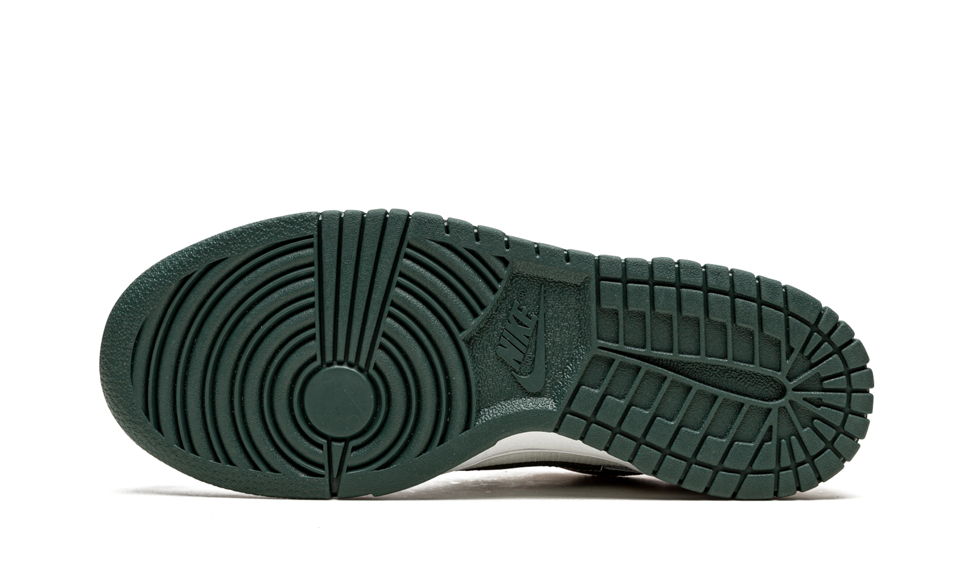 Dunk Low GS "Sail Multi-Camo" DB1909 100