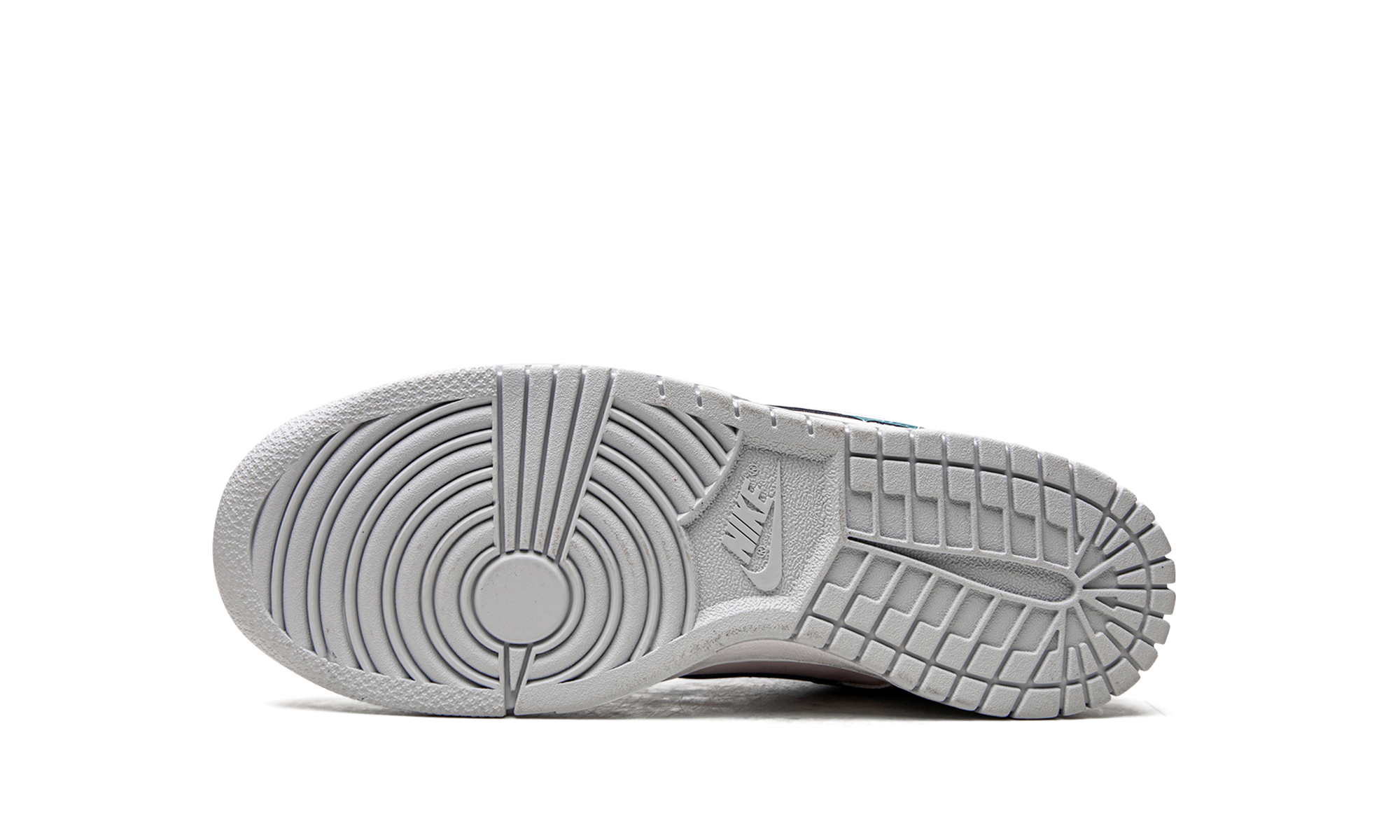 Dunk Low GS "Football Grey" FD1232 002