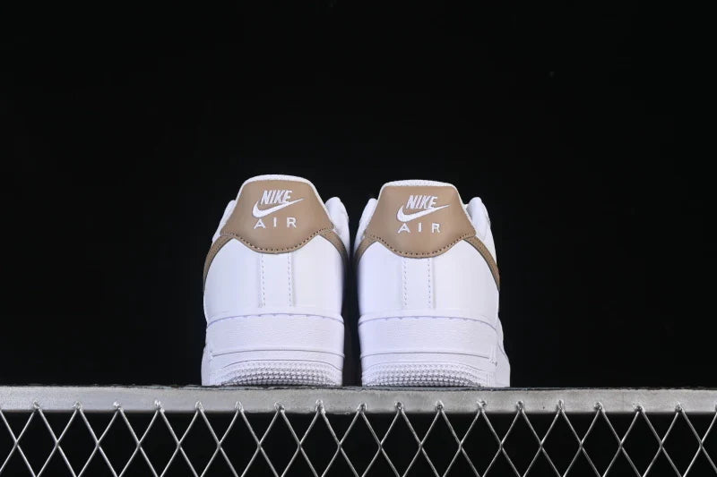 Nike Air Force 1 "White/Chocolate"