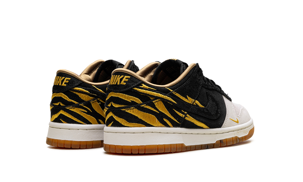 Dunk Low GS "Year of the Tiger (2022)" DQ5351 001