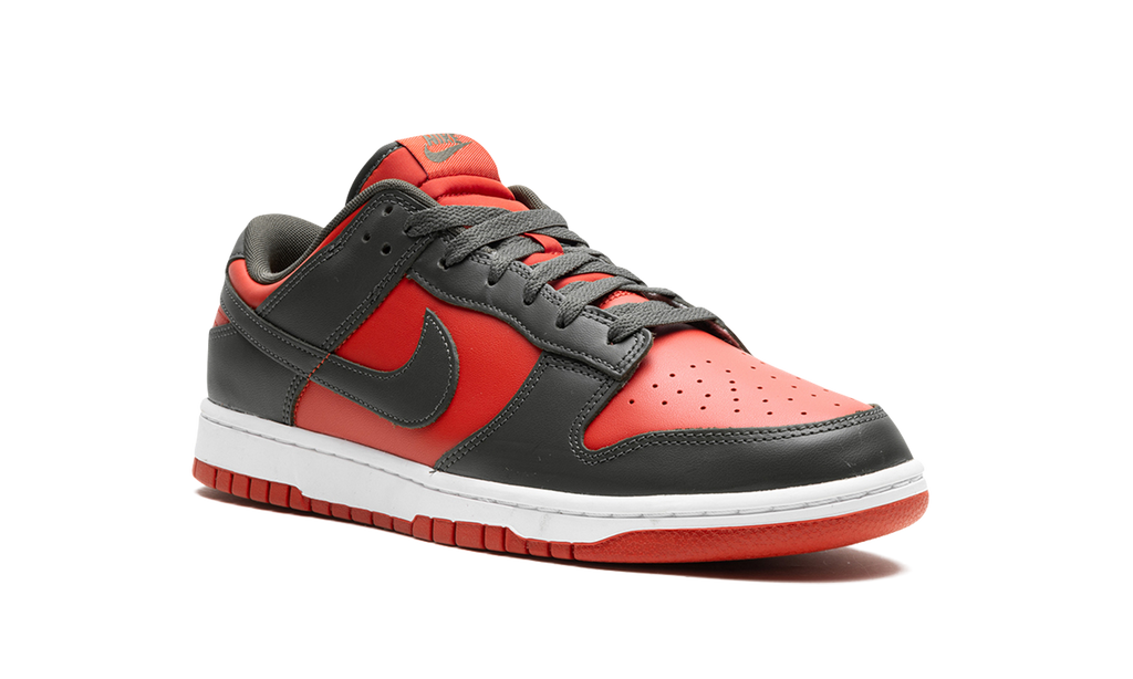 Dunk Low "Mystic Red" DV0833 600