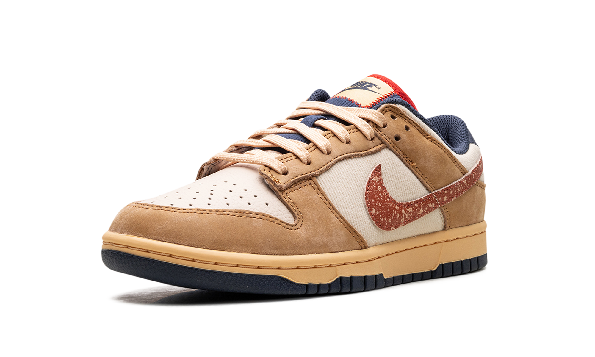 Dunk Low "Wheat/Sanddrift" HQ3640 790