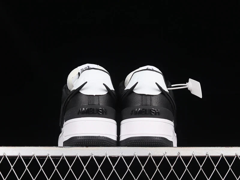 Air Force 1 Low SP AMBUSH "Panda"