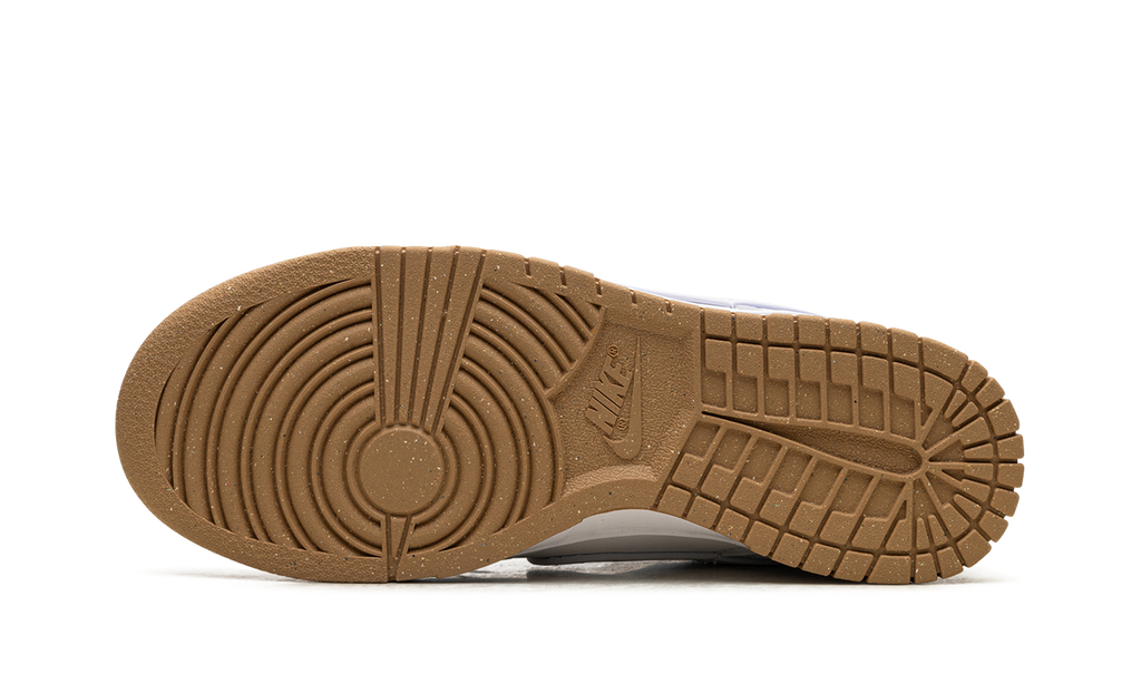 Dunk Low WMNS "Football Grey / Gum" FN6345 100