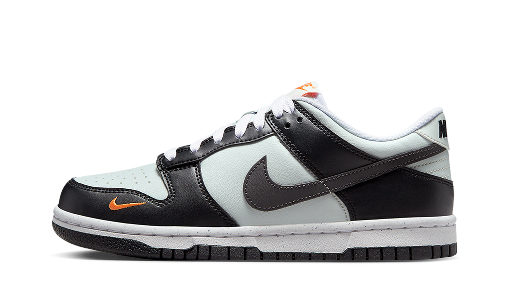 Dunk Low Next Nature GS "Black Bright Mandarin" FN7784 001