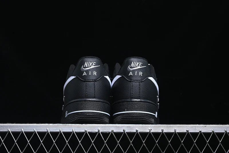 Nike Air Force 1 "Black/White/"