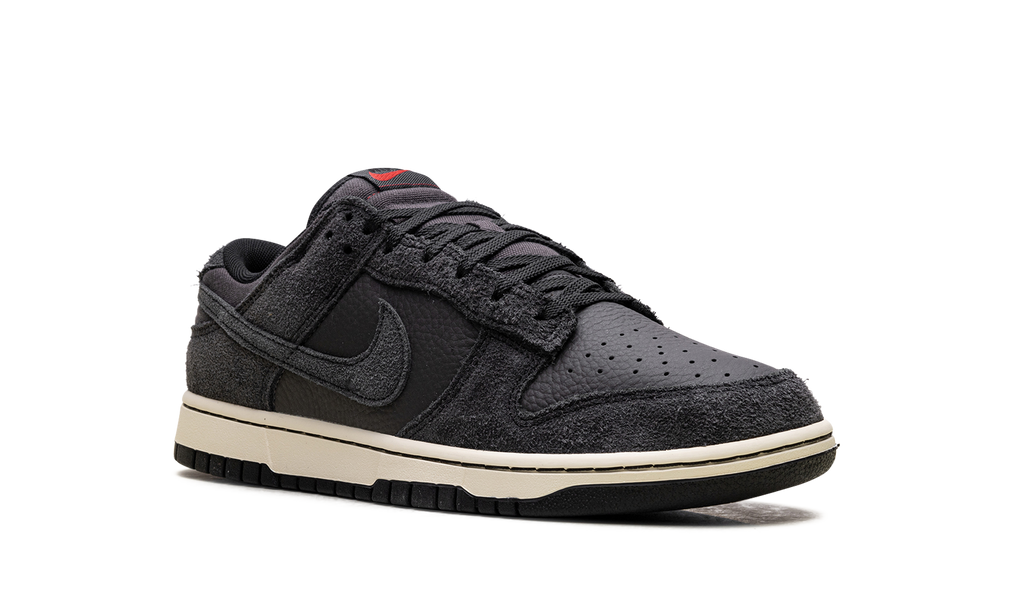 Dunk Low Premium "Black Off Noir" HF3145 001