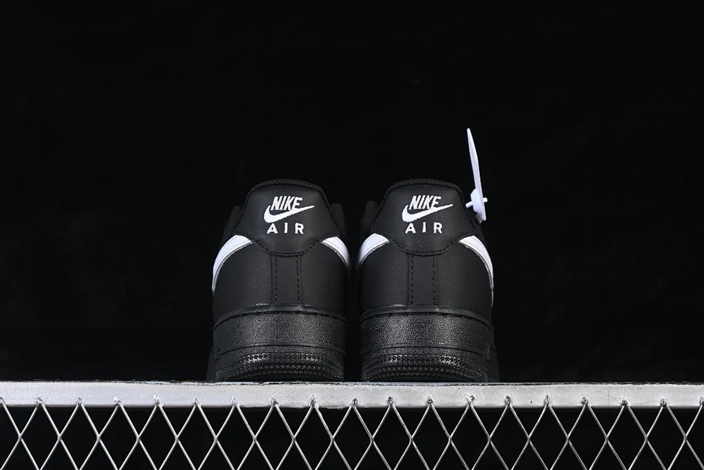 Nike Air Force 1 "All Black & White"