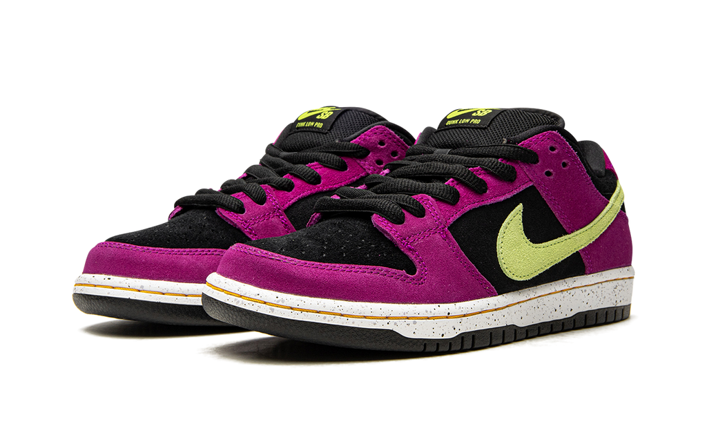 SB Dunk Low "ACG Terra Red Plum" BQ6817 501