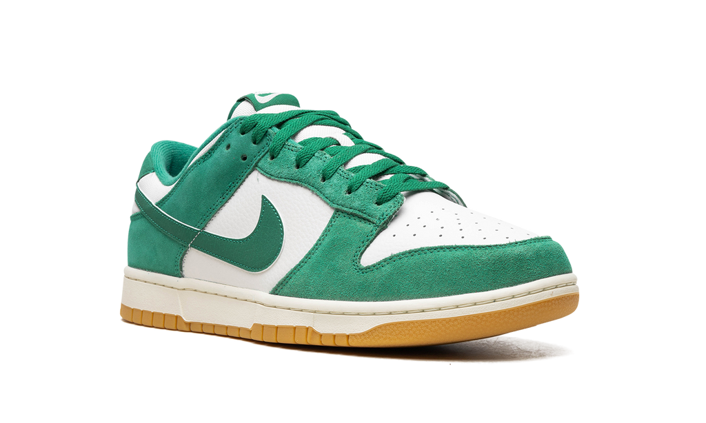 Dunk Low SE "Malachite" HQ1519 030
