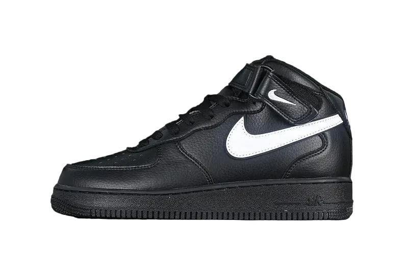 Nike Air Force 1 Mid "All Black/White"