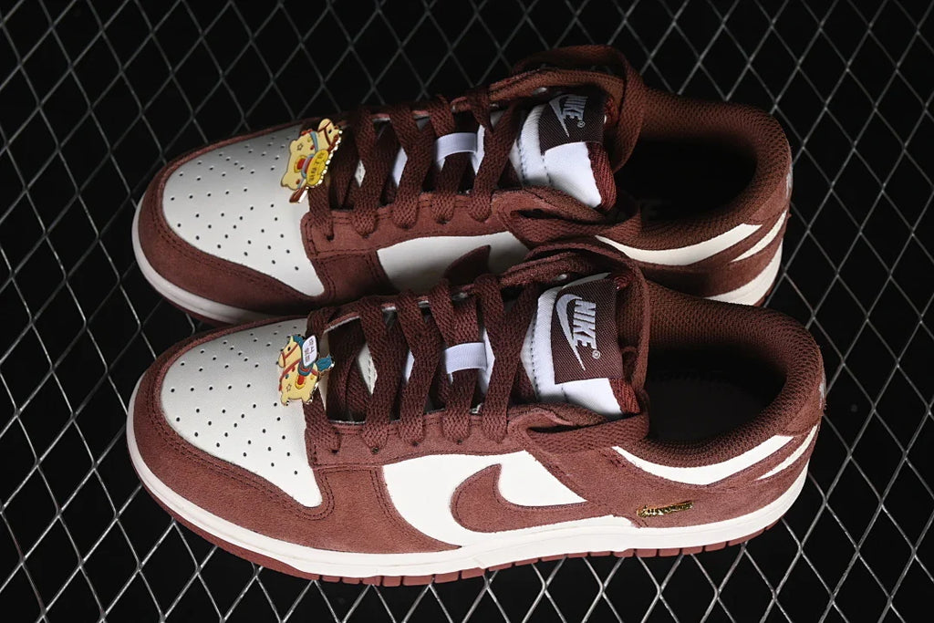 Nike SB Dunk Low "Red Sepia"